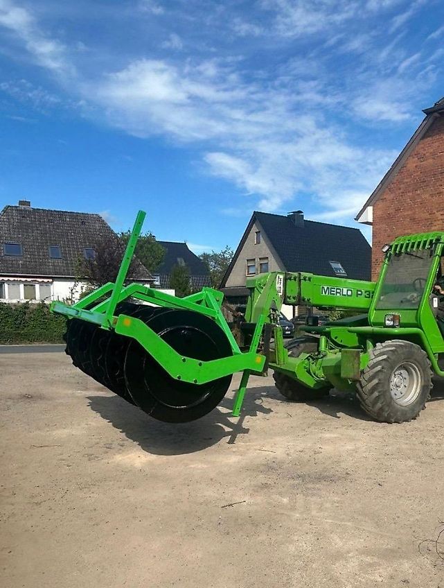 InterAgri Silowalze Silagewalze Rasenwalze Prismenwalze 2,0m bis 3,0m TOP