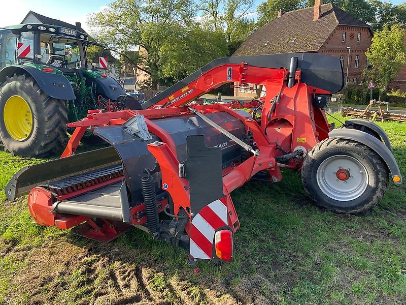 Kuhn MERGE MAXX 950