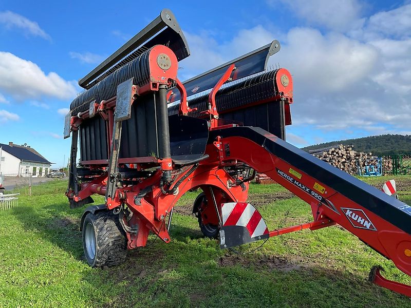 Kuhn MERGE MAXX 950