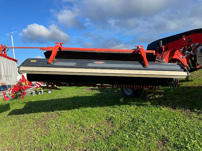 Kuhn MERGE MAXX 950
