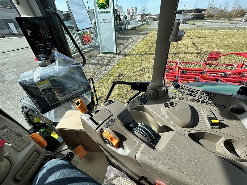 John Deere 6M 150 DEMO