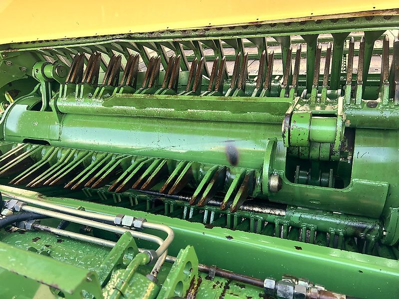 Krone Titan 6/48 GL All In im guten Zustand - mit zusätzlichen Tasträdern hinter der Pick-Up