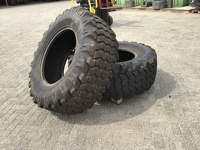 Nokian 520/65R30