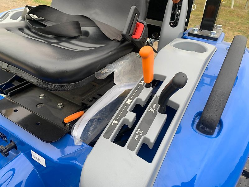 New Holland Agriculture NEW New Holland Boomer 25 Tractor For Sale