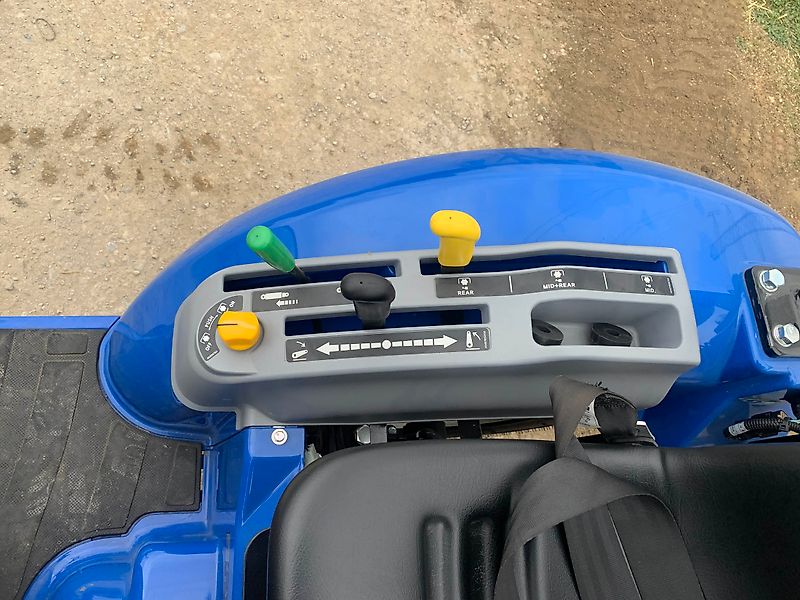 New Holland Agriculture NEW New Holland Boomer 25 Tractor For Sale