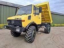Mercedes-Benz Unimog U1650