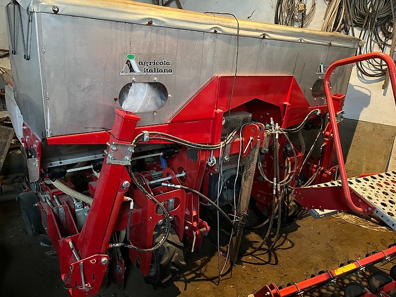 Agricola Italiana Maissämaschine DEMO