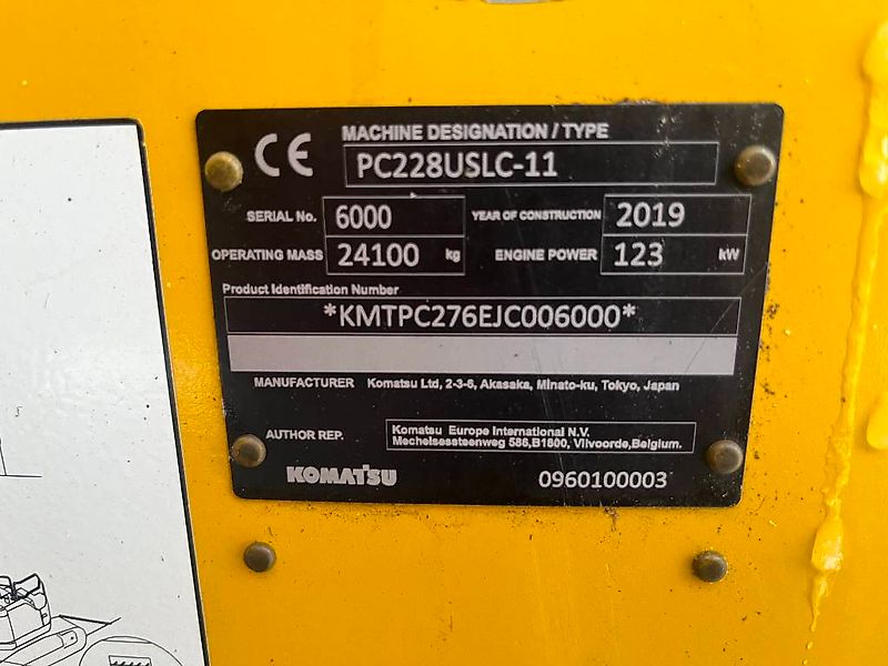 Komatsu PC 228 USLC-11