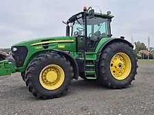 John Deere 7930