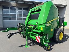 John Deere V451M