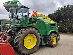 John Deere 8400i