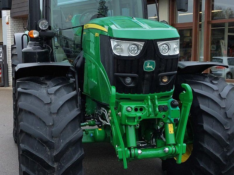 John Deere 6155R