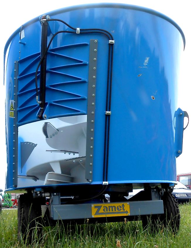 ZAMET FIDER Wóz paszowy FIDER 12 m3 / Futtermischwagen FIDER 12m3 / El carro de alimentación FIDER 12 m3
