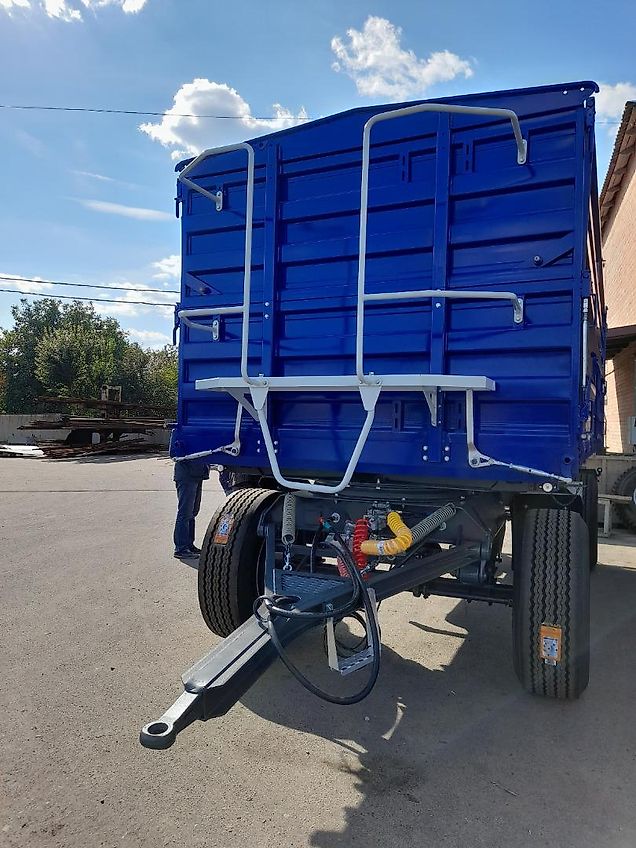 Kobzarenko 2-Achs Dreiseitenkipper 2 TSP21T inkl. Aufsatzbordwände 800 mm