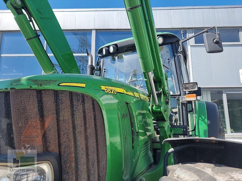 John Deere 6820