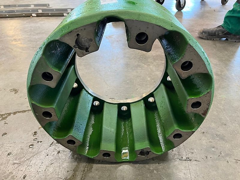 John Deere Spurverbreiterung / Nabenring/ VA / John Deere / L158296 219 mm