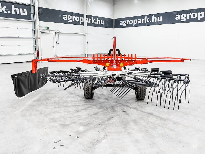 Gaspardo Ponente 420 4.15 m single-arm rake, 1.6 m swath width, working height adjustable from the cab