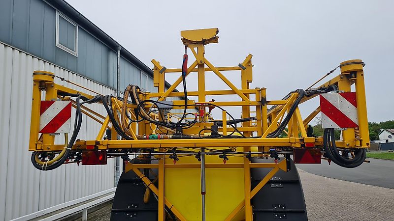 Dubex Vector 3200 Liter 27m, 2x 210 Liter Pumpe, 9 Teilbreiten, Spraycontrol S, mit TÜV