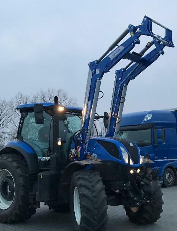 D&D Landtechnika Frontlader fur New Holland T 6030 / 6050