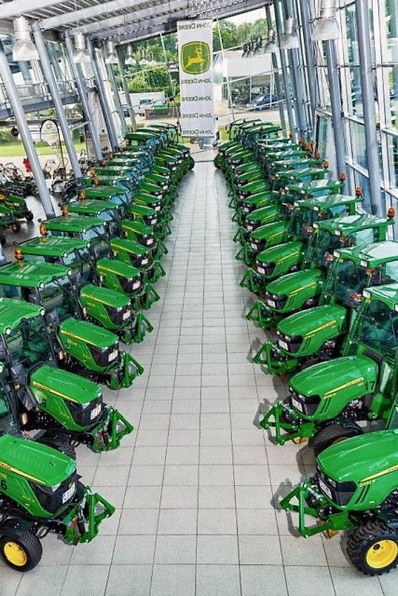 John Deere X167R
