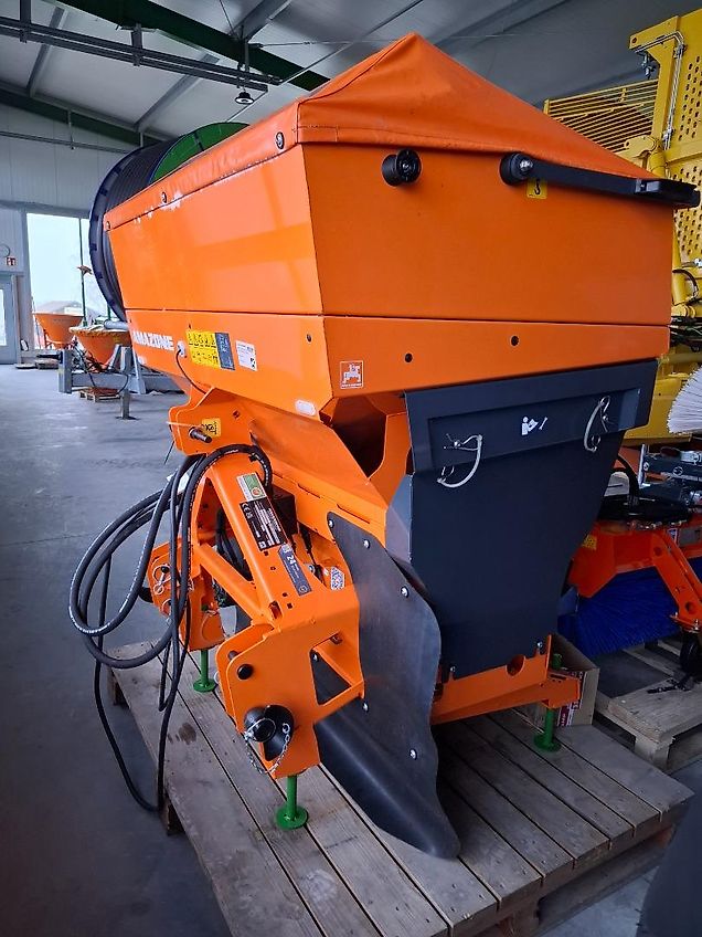 Amazone IceTiger S 740 Liter ISOBUS