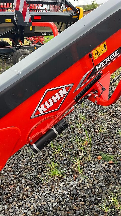 Kuhn Merge Maxx 950