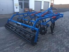 Agroland Grubber KRYPTON 3m Arbeitsbreite mit Federsteinsicherung