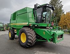 John Deere T550 John Deere T550