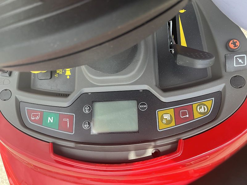 Castelgarden XHT 240 4WD