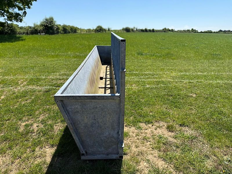 Feed Barrier and Trough
