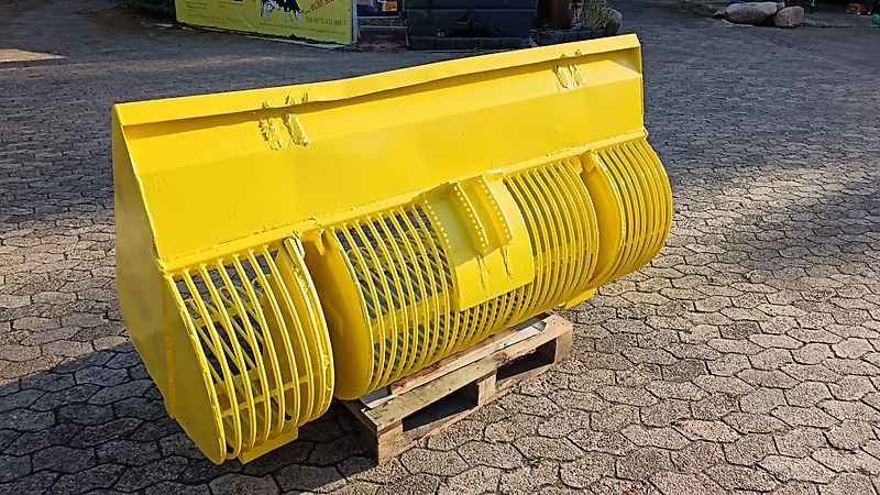 Howard Howard Sämavator Direktsaatgerät&Schutzvlies Optional mit Vorbaugrubber 20 Saatrohren Drehbar für Breitsaatablage mit Pakerwalze zur Saatgutfixierung Fahrgassenschaltung Hydraulische Ausführung Rotorklingen 100%