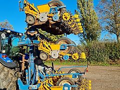 Kleine Suche Kleine Unicorn Syncro Drive Rübendrille Rübendrillmaschine