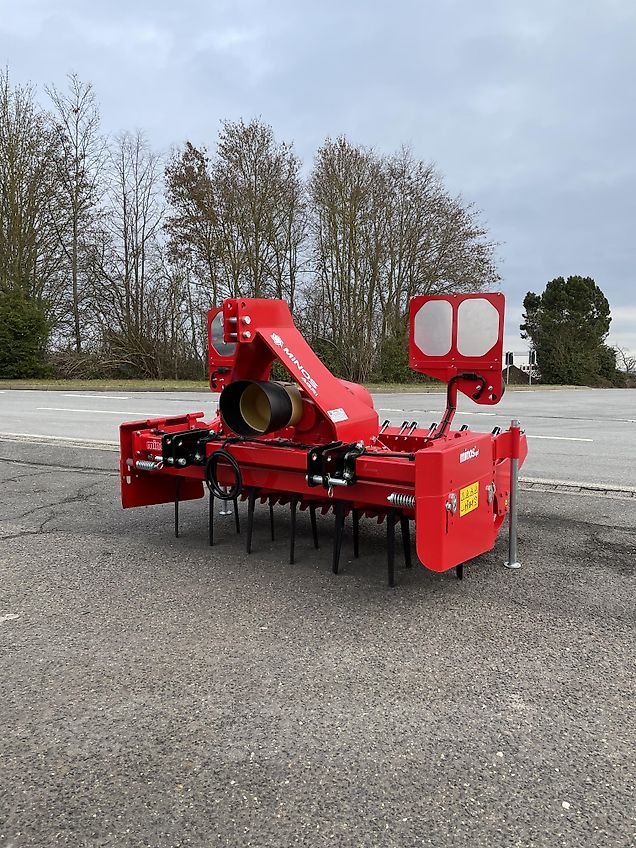 Minos Agri Kreiselegge Wein,- und Obstbau M-DRAM-1500-AM mit Packerwalze
