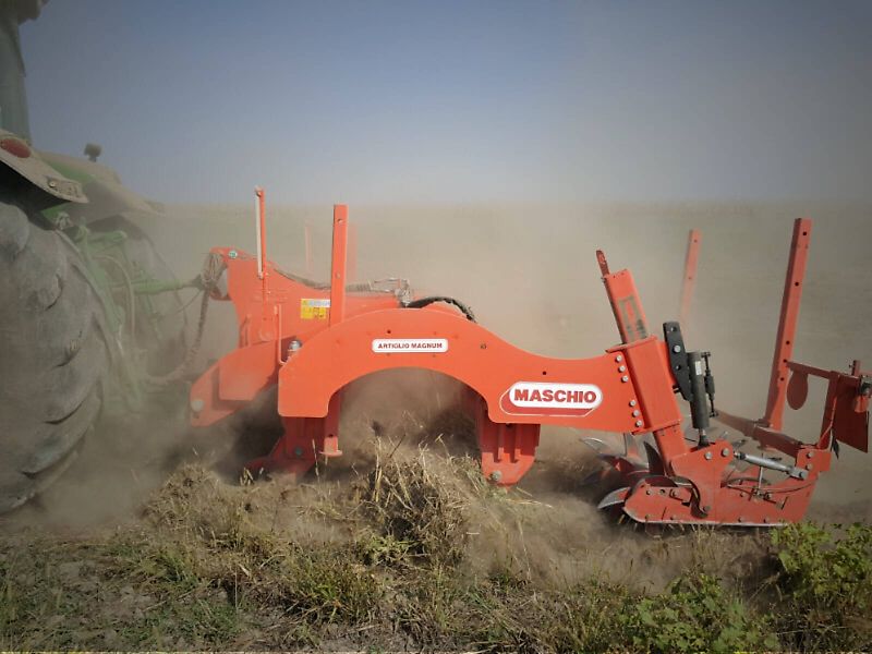 Gaspardo Artiglio Magnum 400/9 9-tine, 4 m wide, 70 cm working depth subsoiler