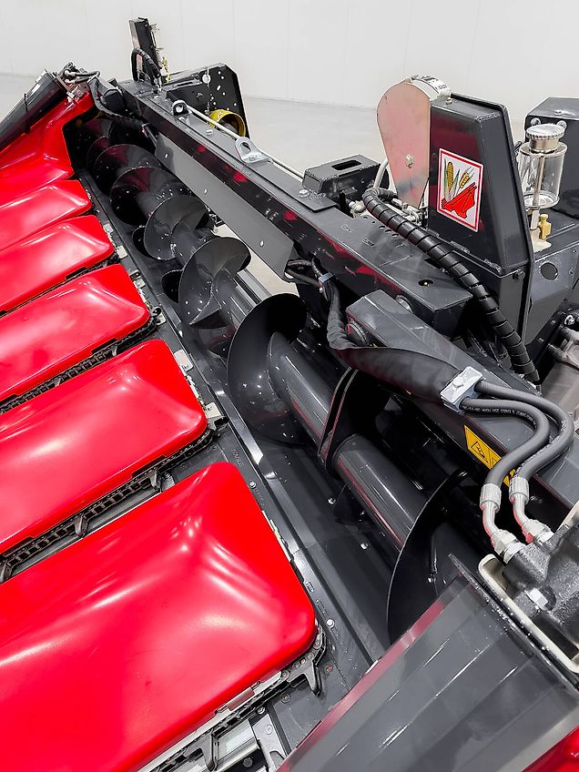 Capello Quasar R6 6 row (75 cm), foldable corn header for John Deere combines