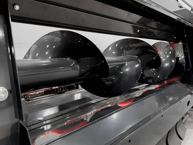 Capello Quasar R6 6 row (75 cm), foldable corn header for John Deere combines