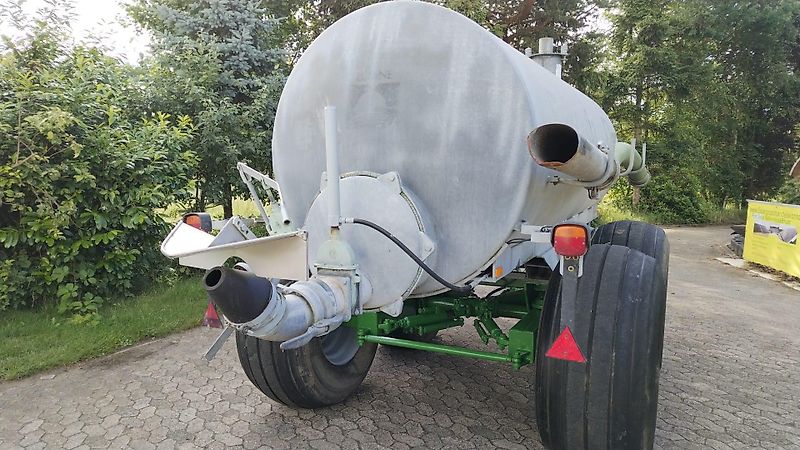 Meyer-Lohne Rekordia Güllefass Wasserwagen 6000 Liter Vakumkompressor Güllewagen 6000 Liter Wassefass 6000 Liter zum Wässern von Anpflanzungen Tandemachse