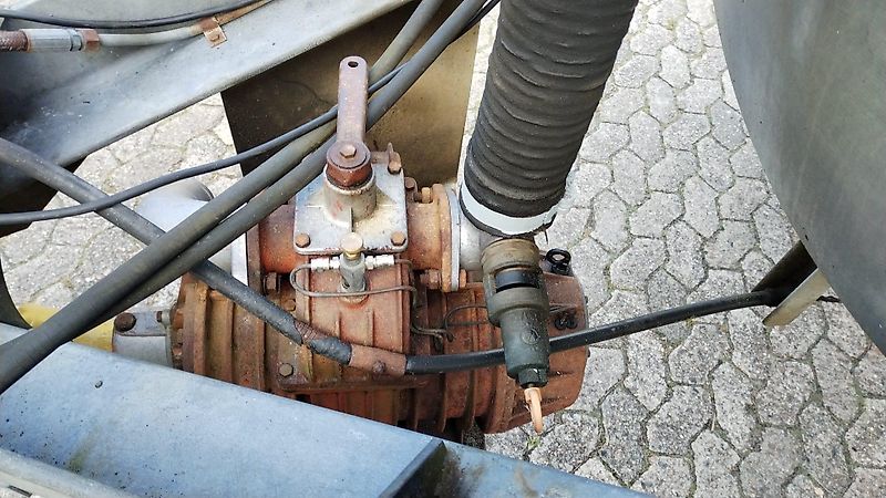 Meyer-Lohne Rekordia Güllefass Wasserwagen 6000 Liter Vakumkompressor Güllewagen 6000 Liter Wassefass 6000 Liter zum Wässern von Anpflanzungen Tandemachse