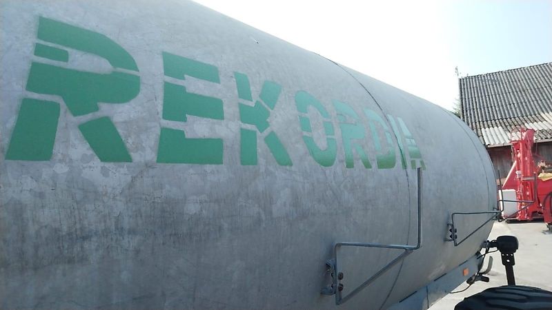 Meyer-Lohne Rekordia Güllefass Wasserwagen 6000 Liter Vakumkompressor Güllewagen 6000 Liter Wassefass 6000 Liter zum Wässern von Anpflanzungen Tandemachse