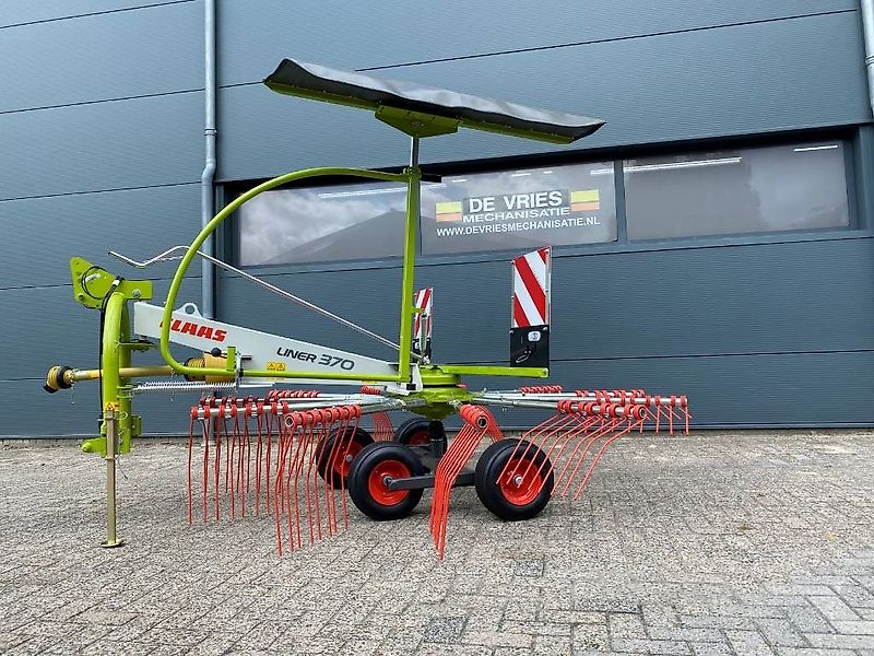 Claas liner 370