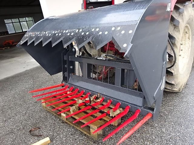 H L M - Siloschneidschaufel - 1,6 Meter  -- 1,8 Meter - Hydraulisch - Scheidmesser Siloschneidschaufel - hydraulisch mit 2 Hydraulikzylinder - Breite 1,6 Meter / oder Breite 1,8 Meter