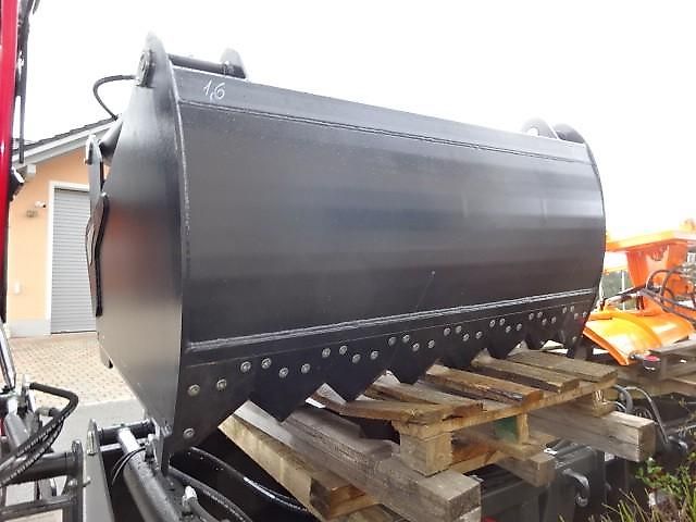 H L M - Siloschneidschaufel - 1,6 Meter  -- 1,8 Meter - Hydraulisch - Scheidmesser Siloschneidschaufel - hydraulisch mit 2 Hydraulikzylinder - Breite 1,6 Meter / oder Breite 1,8 Meter