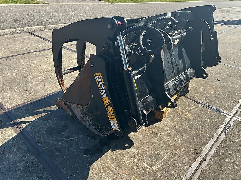 JCB Pelikaanbak 2,45 Q-fit