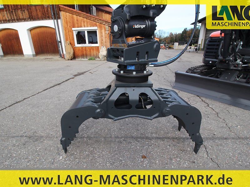 Menzi Muck UG 06 Universalgreifer