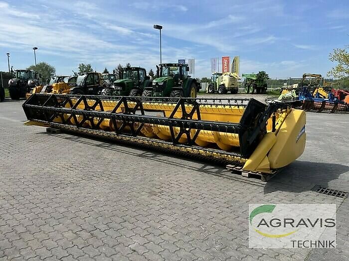 New Holland VARIFEED 8,53 M HD 28