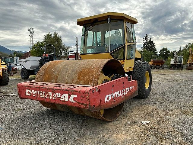 Dynapac CA250D