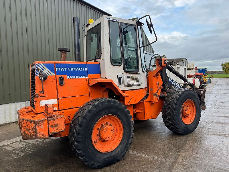 Fiat FR90 Parallel Loading Shovel