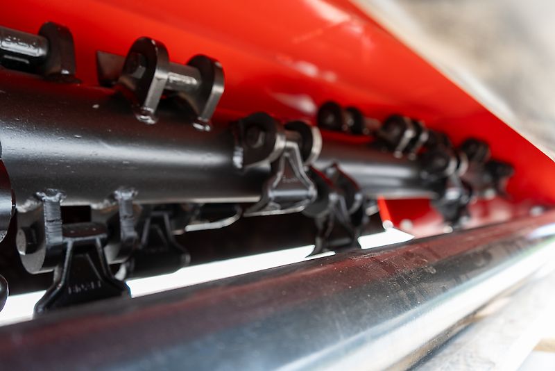 REMET CNC TECHNOLOGY SCHLEGELMÄHER FMS-160P MIT SEITENVERSCHIEBUNG