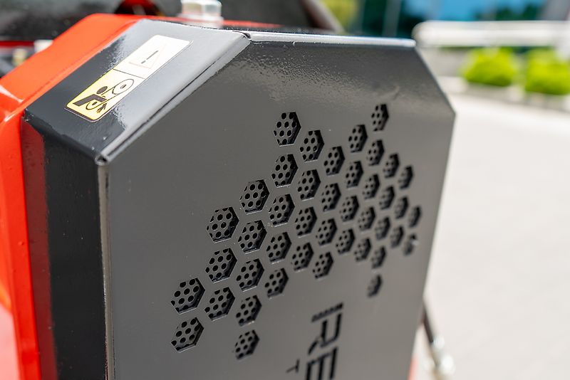 REMET CNC TECHNOLOGY SCHLEGELMÄHER FMS-160P MIT SEITENVERSCHIEBUNG