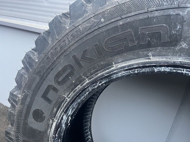 Nokian Reifen 400/80R28, 1 Paar